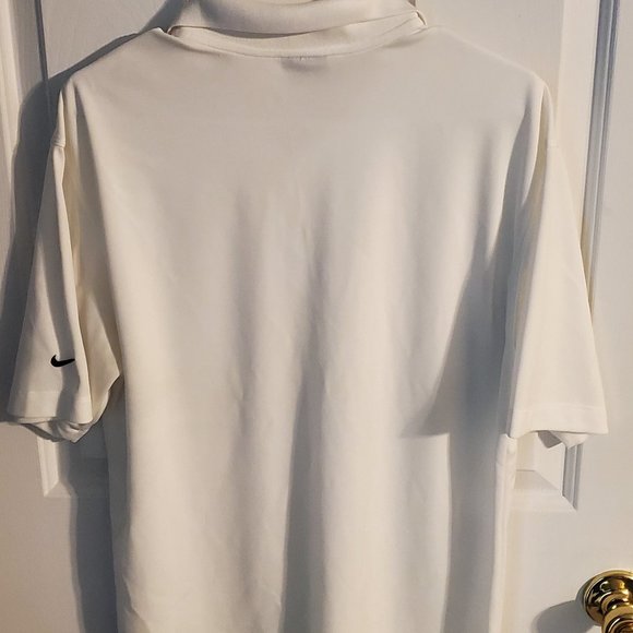 Dri fit Nike Golf Polo Shirt (men's medium, white). - Picture 3 of 3